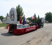SaraParade 038